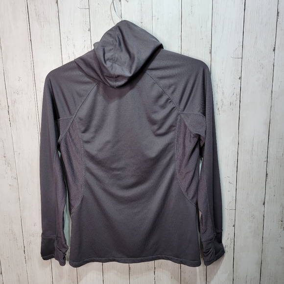 Fabletics Women's Gray Lightweight Running Hoodie Size Large Zip Pocket. - Picture 8 of 8